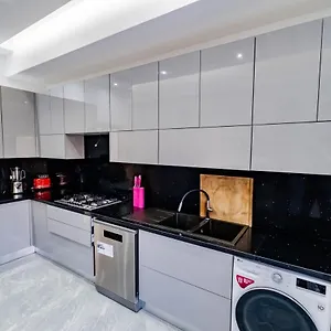 Di Lusso In Tunisia تونس